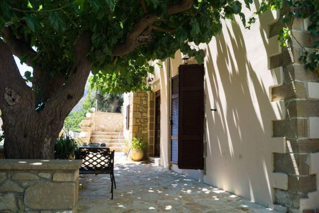 Georgia'S Village House Kalathenai 外观 照片